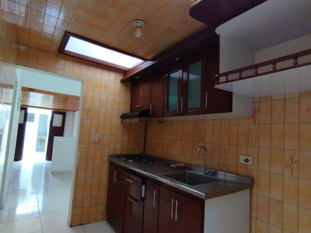 Apartamento de 4 alcobas en venta en Mandalay 1, Bogotá, 55 m² · foto 12 de 15