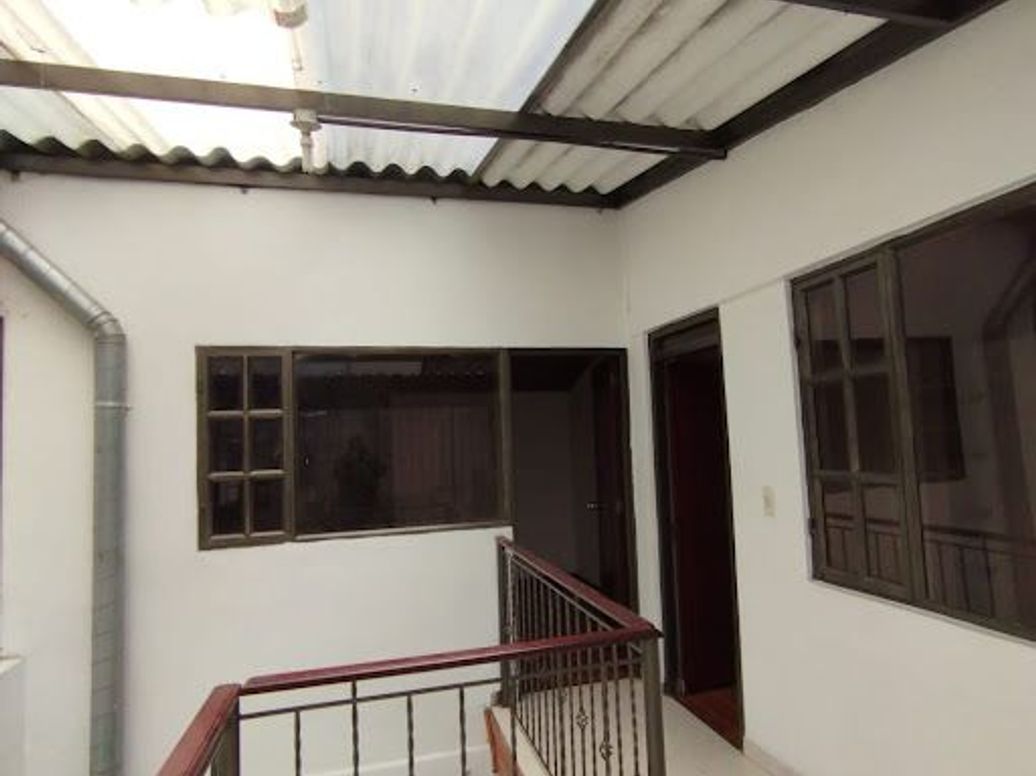 Apartamento de 4 alcobas en venta en Mandalay 1, Bogotá, 55 m² · foto 7 de 15