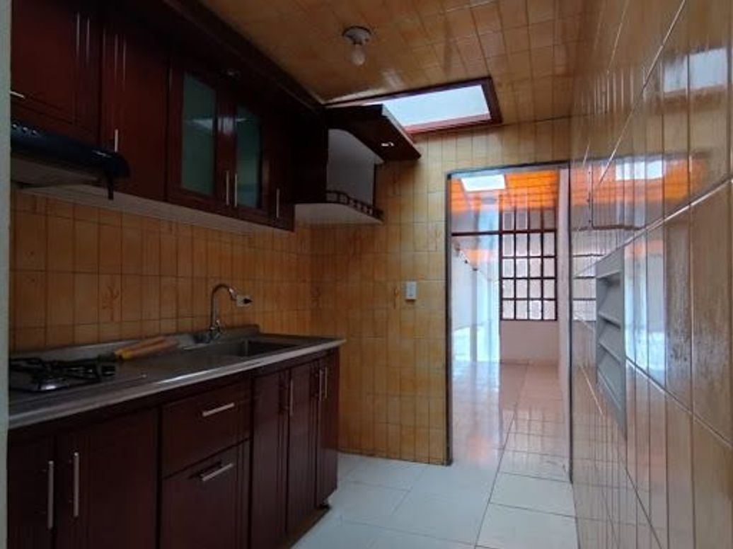 Apartamento de 4 alcobas en venta en Mandalay 1, Bogotá, 55 m² · foto 11 de 15