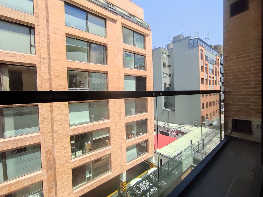 Apartaestudio en venta en Santa Barbara, Bogotá, 59 m² · foto 12 de 14