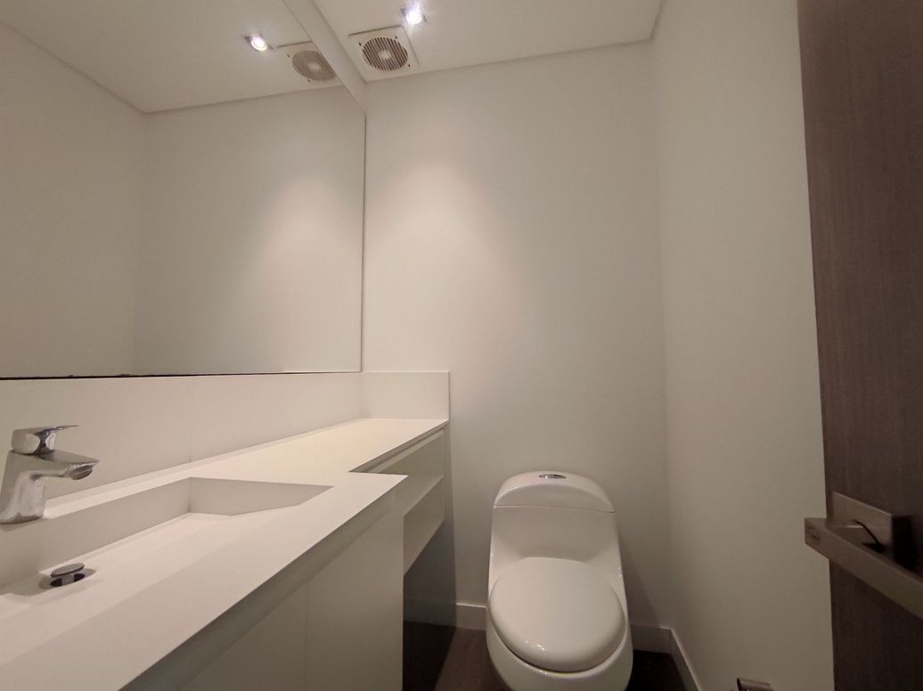 Apartaestudio en venta en Santa Barbara, Bogotá, 59 m² · foto 10 de 14