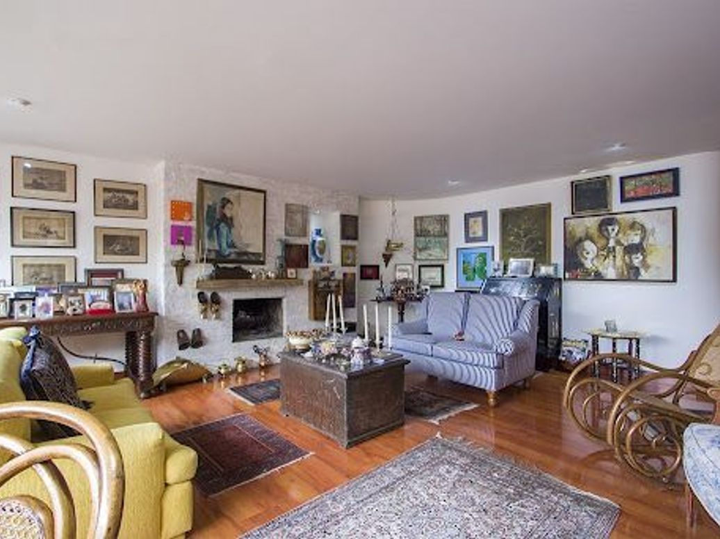 Apartamento de 3 alcobas en venta en Los Rosales, Bogotá, 244 m² · foto 10 de 20