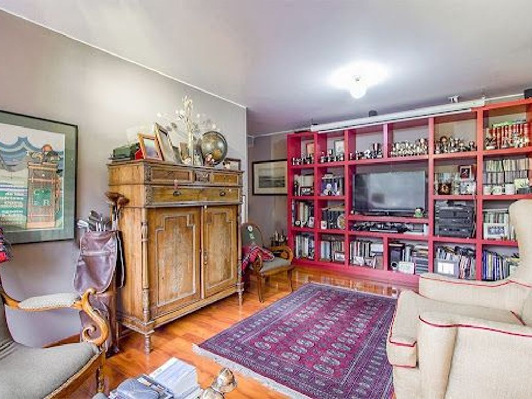 Apartamento de 3 alcobas en venta en Los Rosales, Bogotá, 244 m² · foto 2 de 20