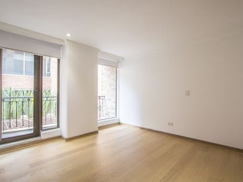 Apartamento de 4 alcobas en venta en Los Rosales, Bogotá, 257 m² · foto 20 de 20