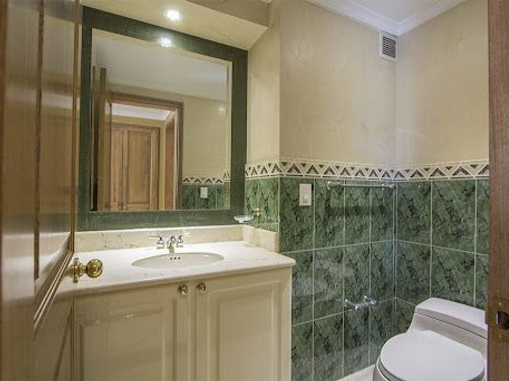 Apartamento de 4 alcobas en venta en Los Rosales, Bogotá, 257 m² · foto 11 de 20