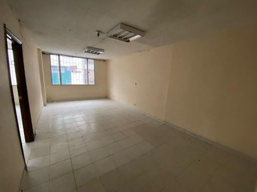 Casa de 8 alcobas en venta en Engativa Centro, Bogotá, 263 m² · foto 5 de 20