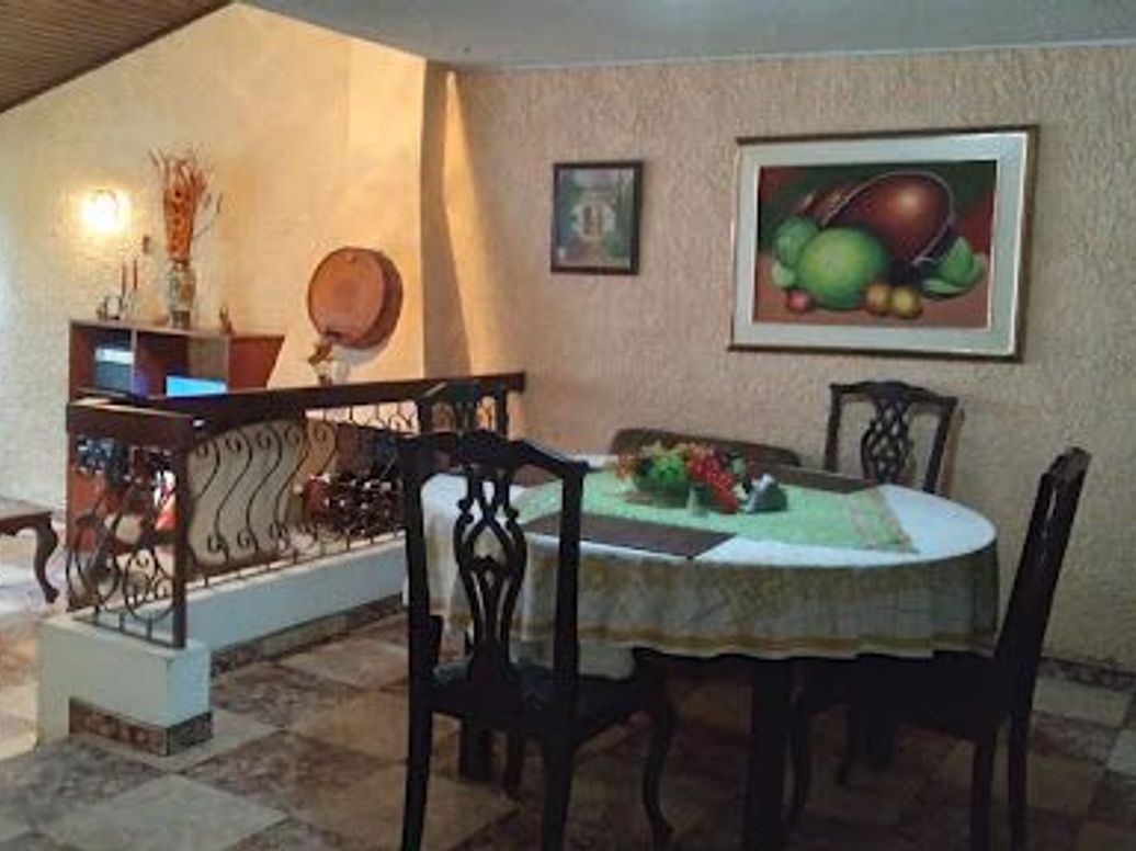 Casa de 4 alcobas en venta en Modelia, Bogotá, 264 m² · foto 2 de 12