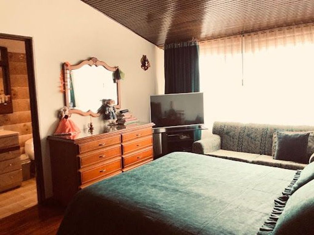 Casa de 4 alcobas en venta en Santa Margarita, Bogotá, 269 m² · foto 13 de 20