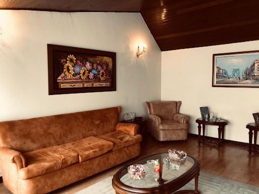 Casa de 4 alcobas en venta en Santa Margarita, Bogotá, 269 m² · foto 7 de 20