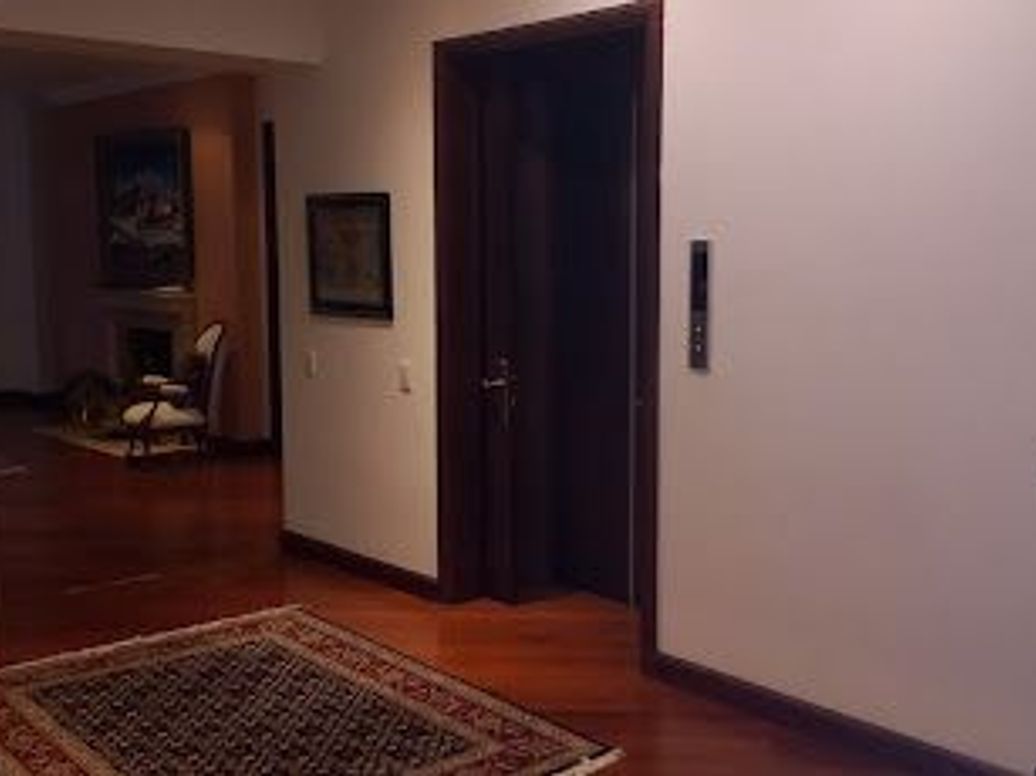 Apartamento de 4 alcobas en venta en Sotileza, Bogotá, 440 m² · foto 10 de 20