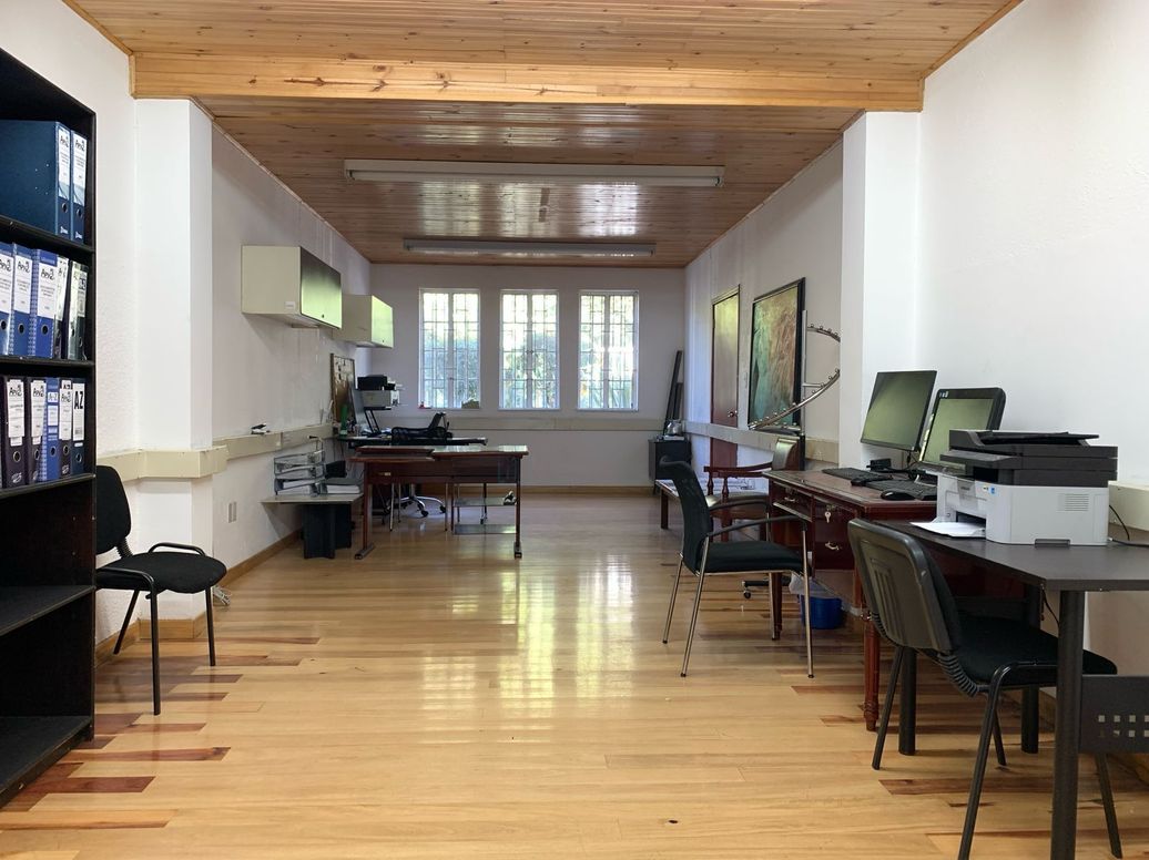 Casa de 5 alcobas en arriendo en La Soledad, Bogotá, 367 m² · foto 9 de 13