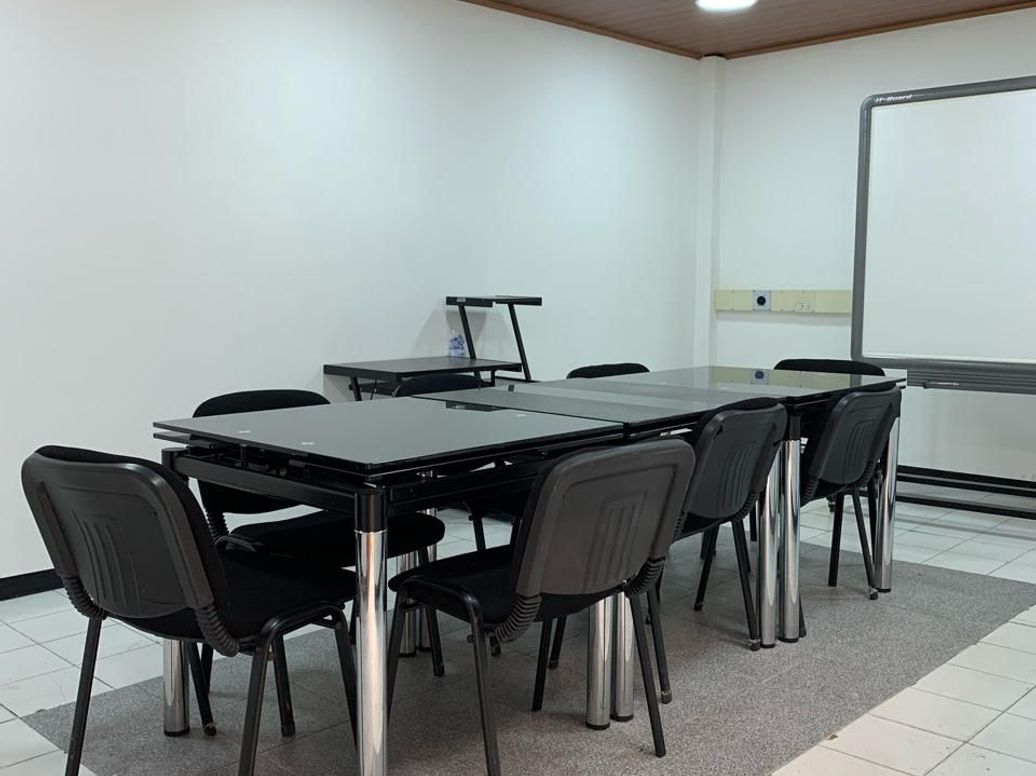 Casa de 5 alcobas en arriendo en La Soledad, Bogotá, 367 m² · foto 5 de 13