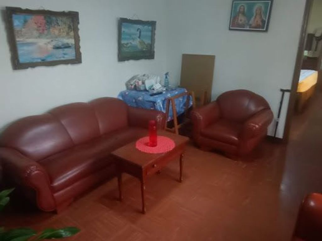 Casa de 7 alcobas en venta en La Amistad, Bogotá, 262 m² · foto 9 de 20