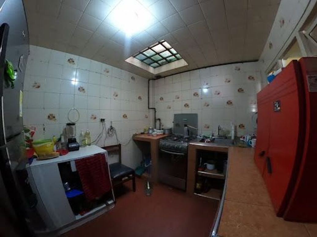 Casa de 7 alcobas en venta en La Amistad, Bogotá, 262 m² · foto 3 de 20