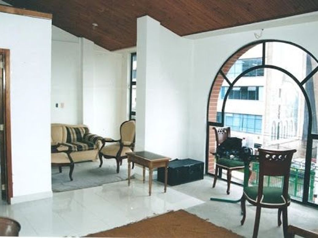 Casa de 8 alcobas en venta en Marly, Bogotá, 555 m² · foto 11 de 18
