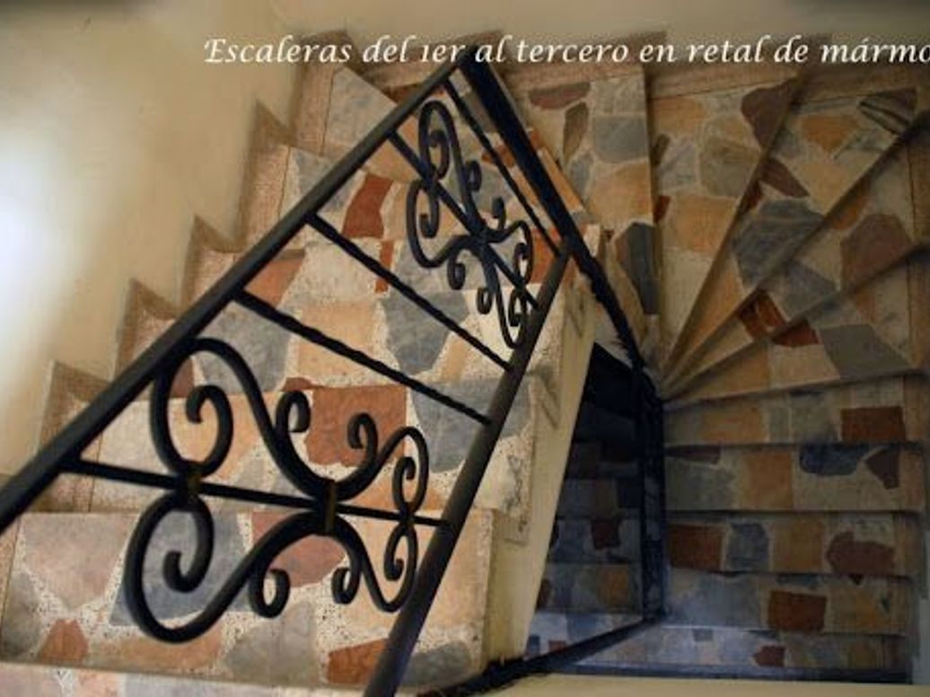Casa de 8 alcobas en venta en Marly, Bogotá, 555 m² · foto 7 de 18