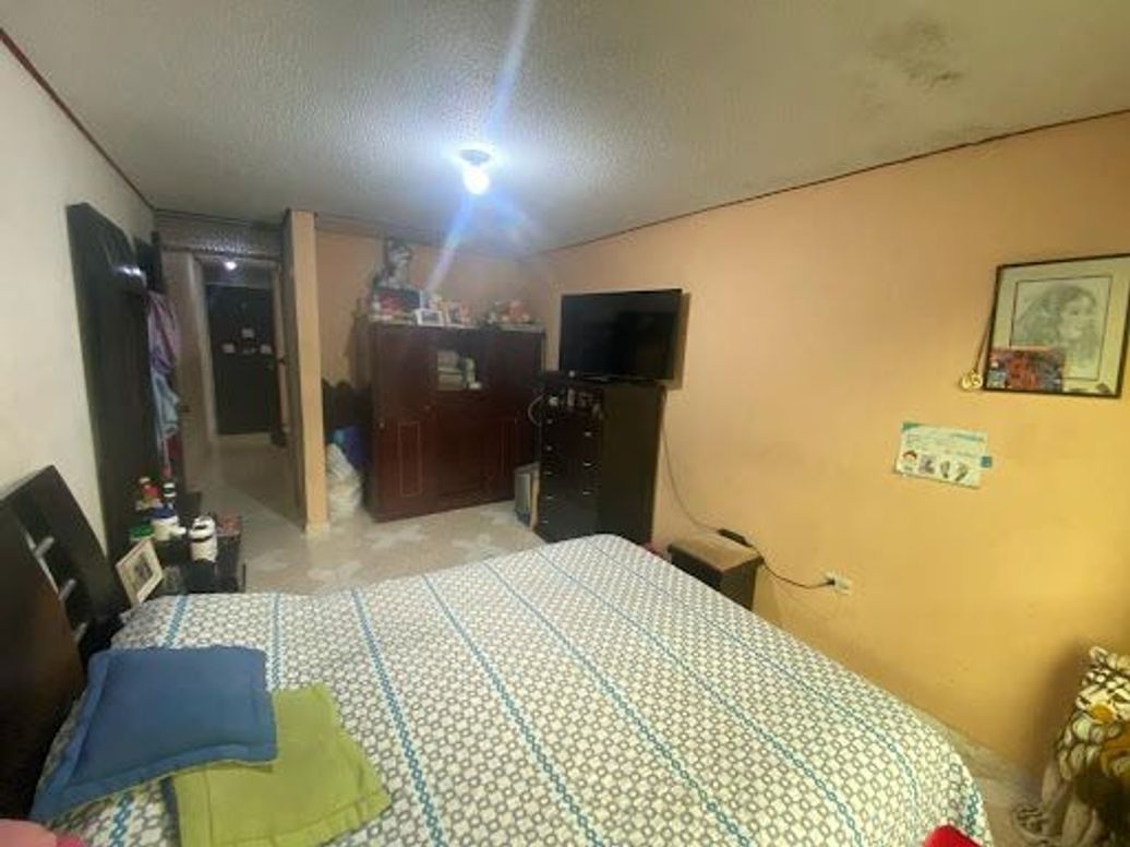 Casa de 3 alcobas en venta en Engativa Centro, Bogotá, 108 m² · foto 18 de 20