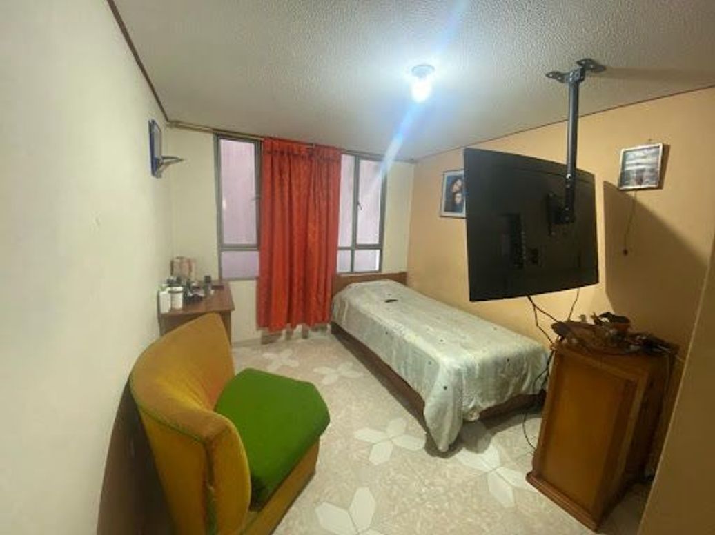 Casa de 3 alcobas en venta en Engativa Centro, Bogotá, 108 m² · foto 13 de 20