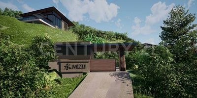 Venta Lotes en el mejor proyecto hoy en Guatapé, MIZU, descubre la perfecta armonía entre la naturaleza y la comodidad en un área total de 44.000m2 distribuidos en 9 lotes de los cuales tenemos disponibles 5 aquí la belleza natural se fusiona con la conveniencia de la ubicación, a solo 1.8 km de Guatapé. Tu hogar en este lugar te brindará un refugio de tranquilidad en medio de un entorno espectacular. Si buscas un estilo de vida que combine la serenidad y la accesibilidad, MIZU es la elección ideal para ti, con la posibilidad de casas campestres hasta dos niveles con la opción de 2 o 3 habitaciones, vive en el lugar de tus sueños tenemos lotes con vista a la Piedra del peñol y la represa. El proyectos se entregará con portería, vías en placa huella y rieles, luz, agua y un diseño arquitectónico del reconocido arquitecto Alejandro Barreneche. Este diseño está incluido en el precio de lote. Qué esperas para agendar tu visita a este espectacular proyecto Contacta un agente de nuestra inmobiliaria