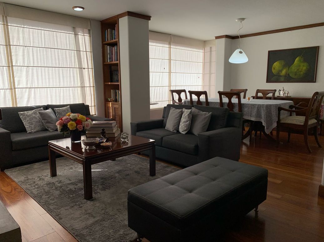 Apartamento de 3 alcobas en venta en Chico Norte Et. Iii, Bogotá, 108 m² · foto 4 de 18