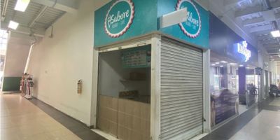 LOCAL COMERCIAL EN ALQUILER  JAMUNDI C.C. CAÑA DULCE, centro comercial y empresarial caña dulce, 6.80 metros, primer nivel cerca de entradas y almacen olimpica, en el centro comercial esta la alcaldia y el departamento de transito de jamundi, esquinero doble frente, con tres puntos electricos, punto de agua, montaje para heladeria, buena afluencia de publico por la ubicacion, Cod. 7276975. Calle 13 # 9 - 48 Centro Comercial Caña Dulce
