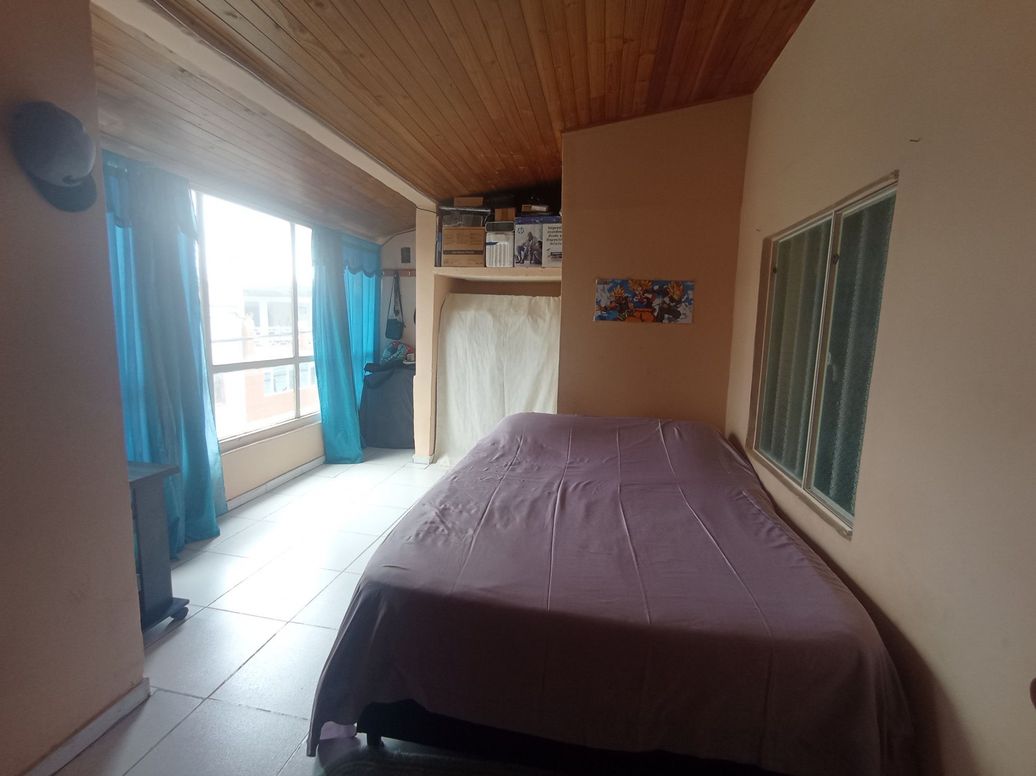 Casa de 6 alcobas en venta en La Pradera, Bogotá, 698 m² · foto 7 de 7