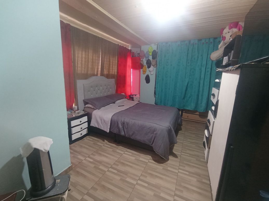 Casa de 6 alcobas en venta en La Pradera, Bogotá, 698 m² · foto 5 de 7