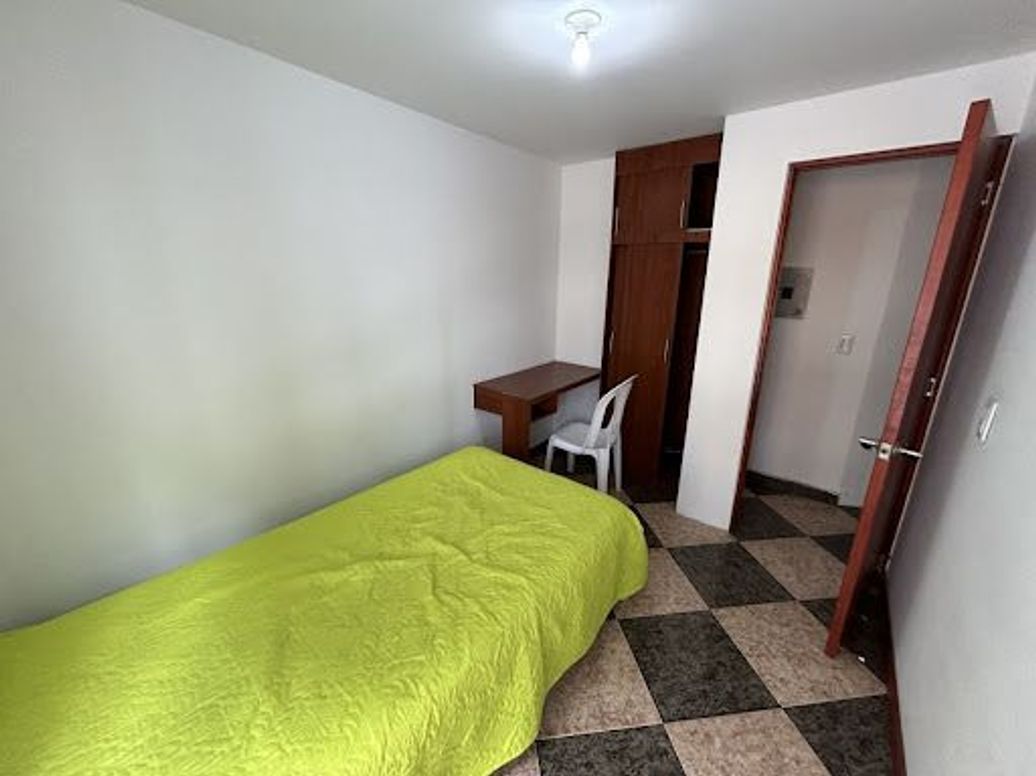 Casa de 5 alcobas en venta en Las Aguas, Bogotá, 350 m² · foto 17 de 20