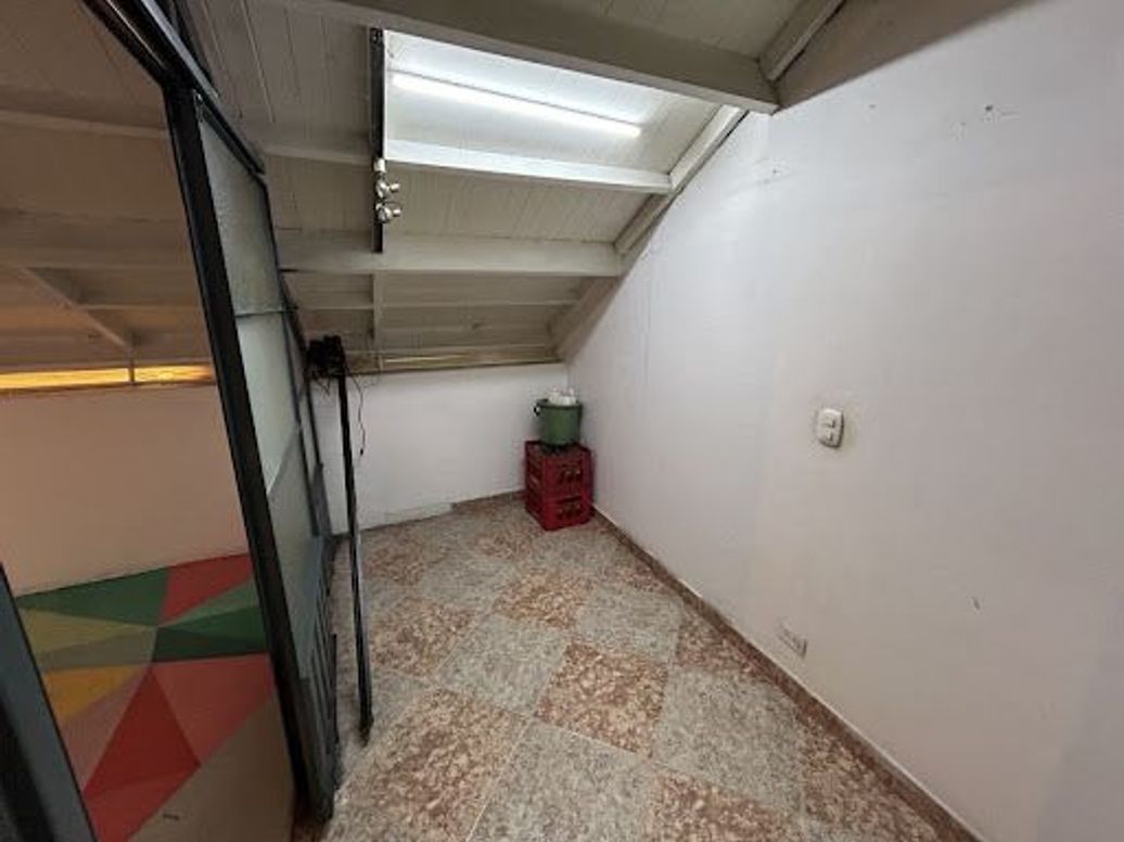 Casa de 5 alcobas en venta en Las Aguas, Bogotá, 350 m² · foto 11 de 20