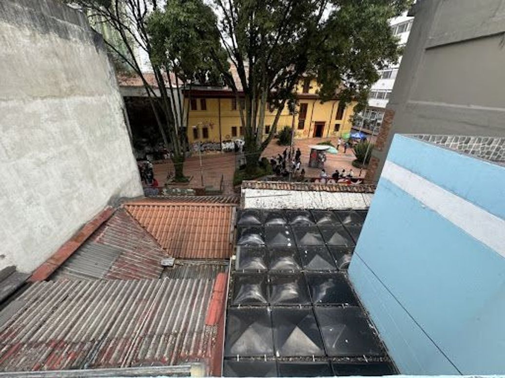 Casa de 5 alcobas en venta en Las Aguas, Bogotá, 350 m² · foto 19 de 20