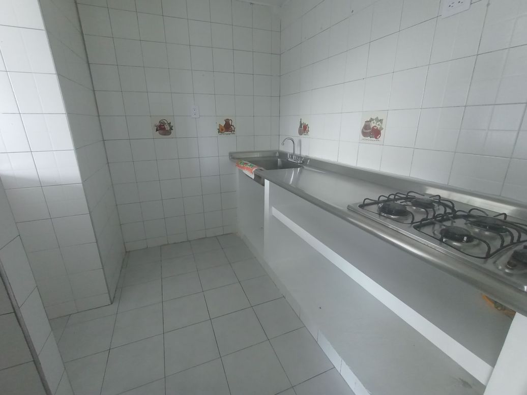 Apartamento de 2 alcobas en arriendo en Las Américas, Bogotá, 75 m² · foto 10 de 15