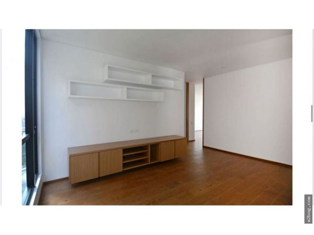 Apartamento de 3 alcobas en venta en Chico, Bogotá, 275 m² · foto 3 de 11