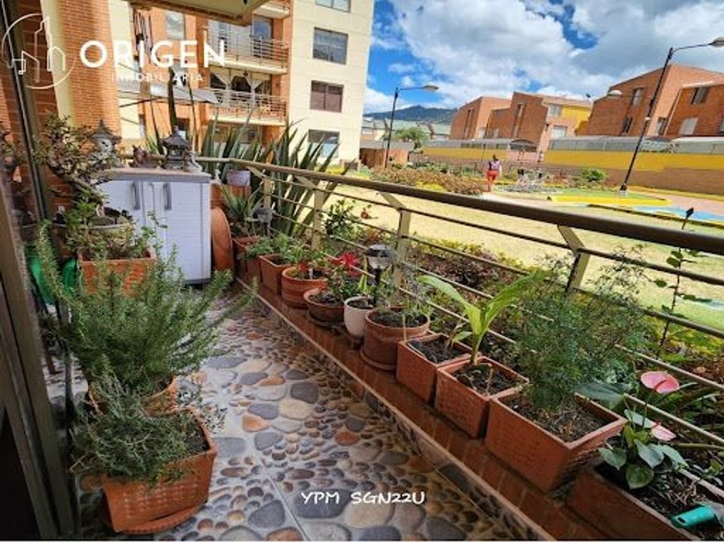 Apartamento de 3 alcobas en venta en Villa De Aranjuez, Bogotá, 111 m² · foto 7 de 20