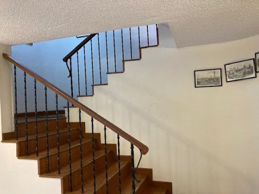 Casa de 4 alcobas en venta en Santa Barbara, Bogotá, 318 m² · foto 13 de 17