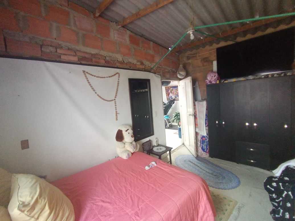 Casa de 6 alcobas en venta en Bosa Nova, Bogotá, 72 m² · foto 14 de 14