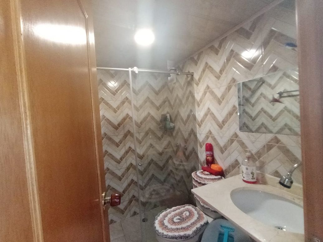 Casa de 6 alcobas en venta en Bosa Nova, Bogotá, 72 m² · foto 10 de 14