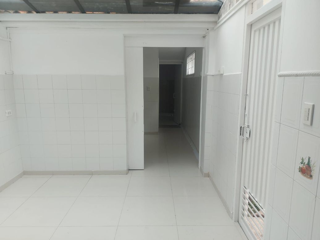 Casa en arriendo en Los Cedritos, Bogotá · foto 10 de 14