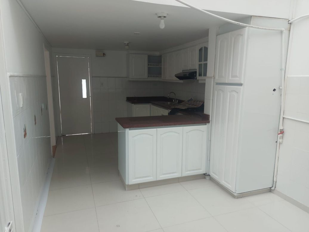 Casa en arriendo en Los Cedritos, Bogotá · foto 5 de 14