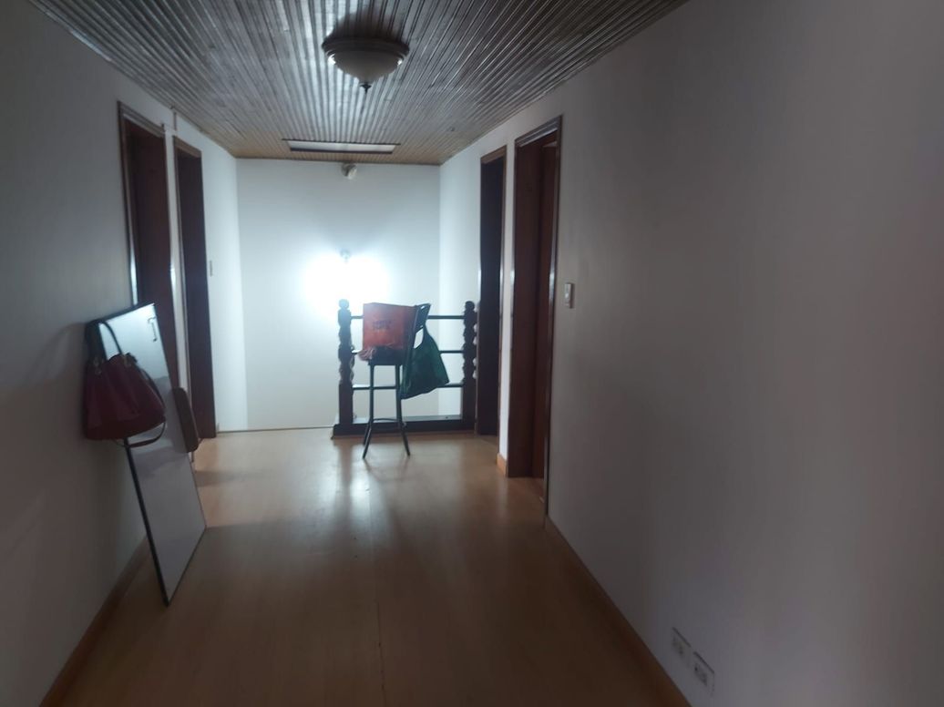 Casa en arriendo en Los Cedritos, Bogotá · foto 2 de 14