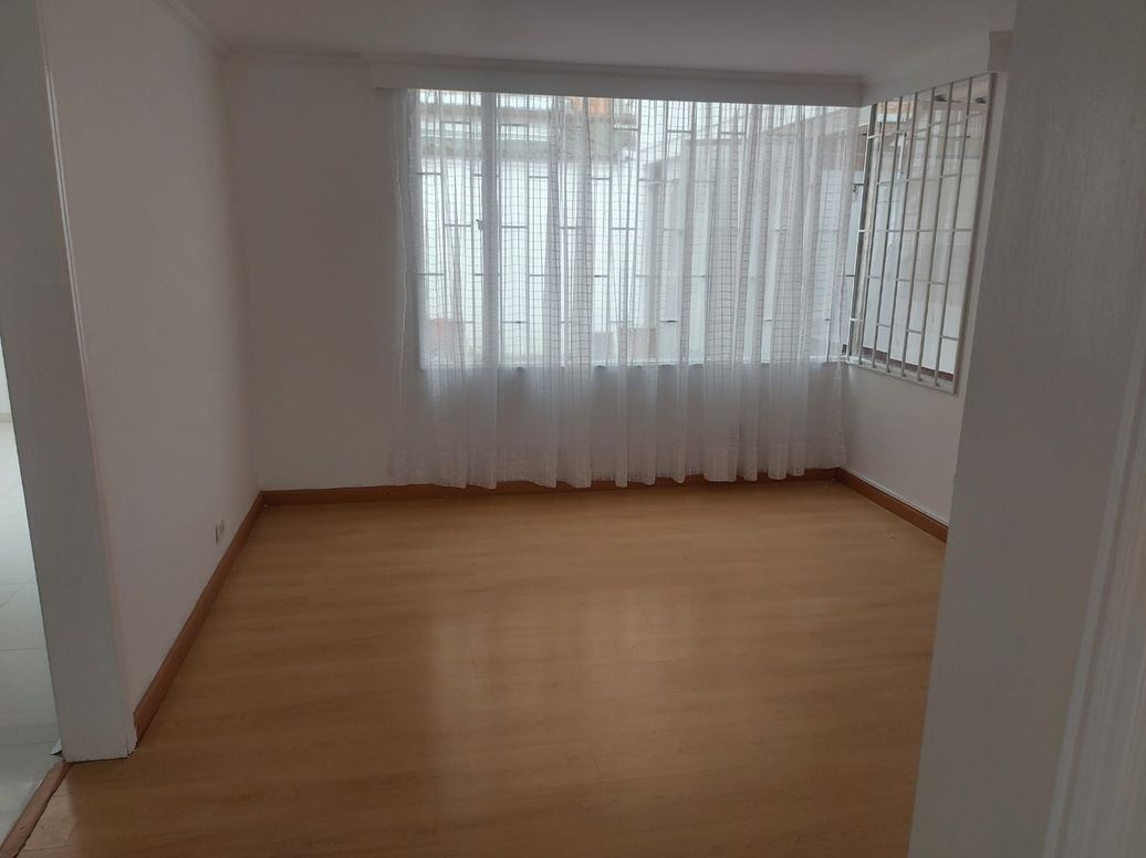 Casa en arriendo en Los Cedritos, Bogotá · foto 13 de 14