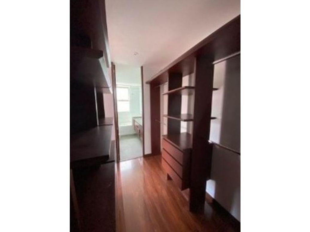 Apartamento de 3 alcobas en venta en Suba Naranjos, Bogotá, 192 m² · foto 9 de 9