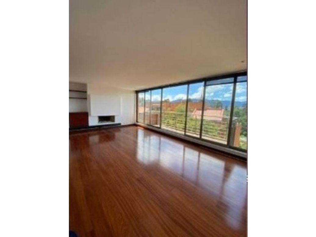 Apartamento de 3 alcobas en venta en Suba Naranjos, Bogotá, 192 m² · foto 2 de 9