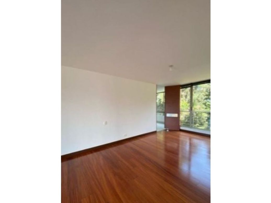 Apartamento de 3 alcobas en venta en Suba Naranjos, Bogotá, 192 m² · foto 4 de 9