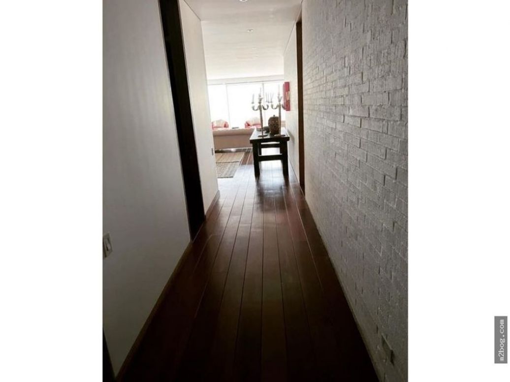 Apartamento de 2 alcobas en venta en Chicó Norte, Bogotá, 300 m² · foto 5 de 10