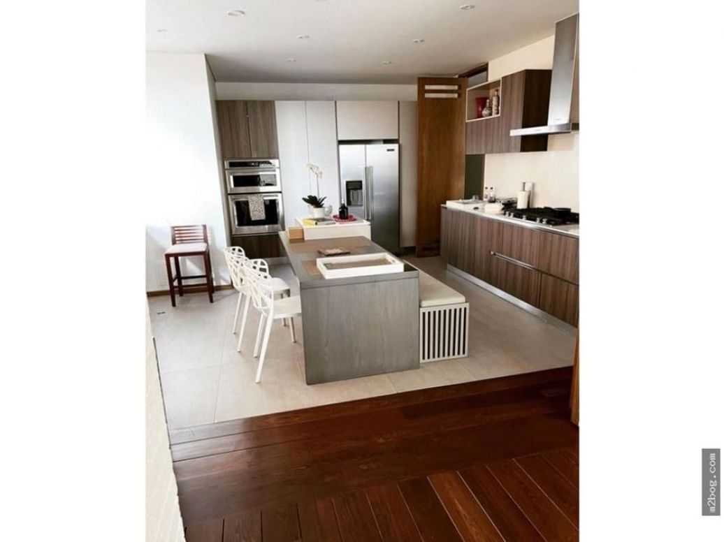 Apartamento de 2 alcobas en venta en Chicó Norte, Bogotá, 300 m² · foto 7 de 10
