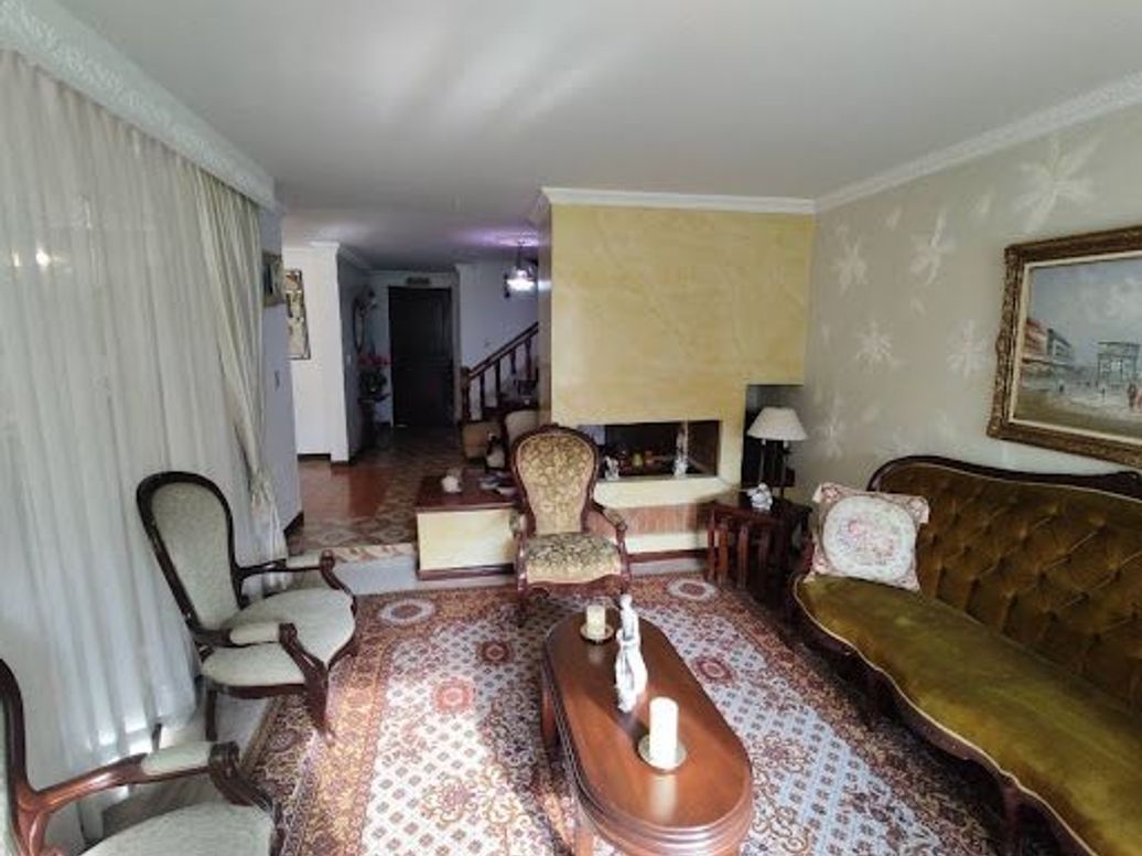 Casa de 4 alcobas en venta en La Calleja, Bogotá, 225 m² · foto 3 de 20