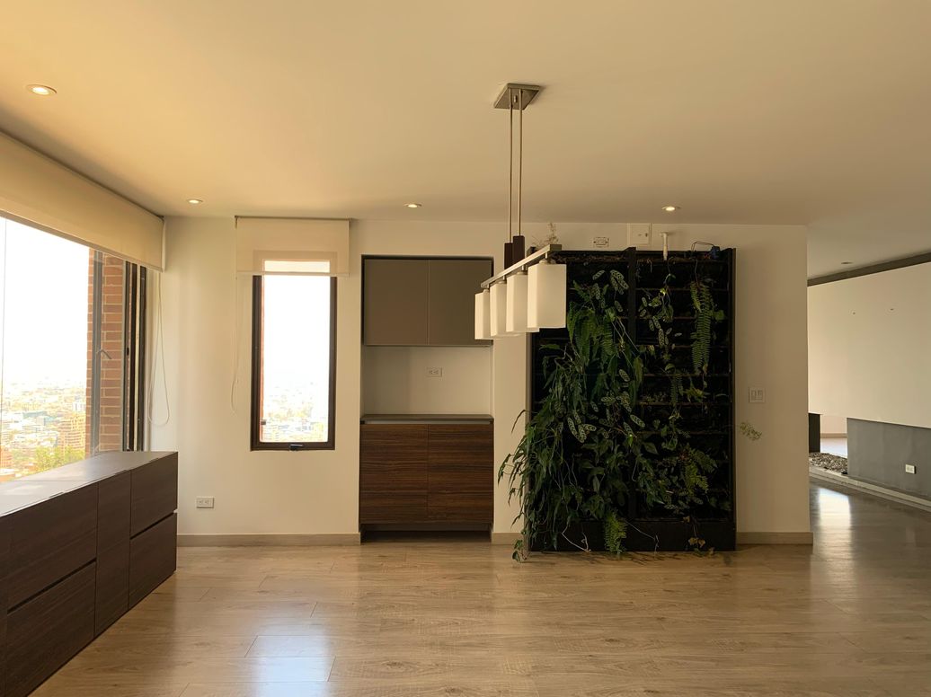Apartamento de 3 alcobas en venta en El Refugio, Bogotá, 350 m² · foto 14 de 19