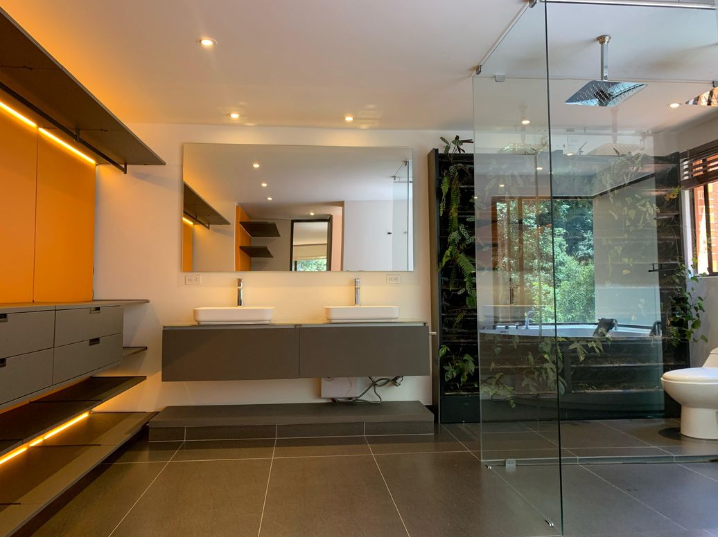Apartamento de 3 alcobas en venta en El Refugio, Bogotá, 350 m² · foto 7 de 19