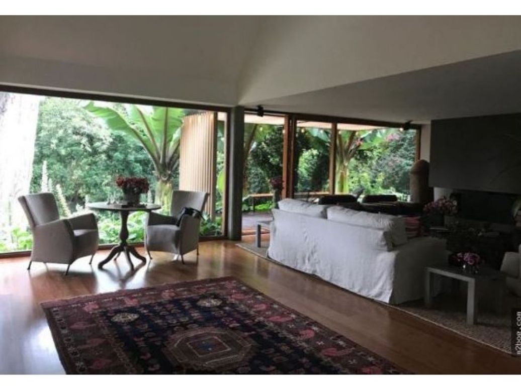 Casa de 3 alcobas en venta en Santa Ana Oriental, Bogotá, 850 m² · foto 2 de 13