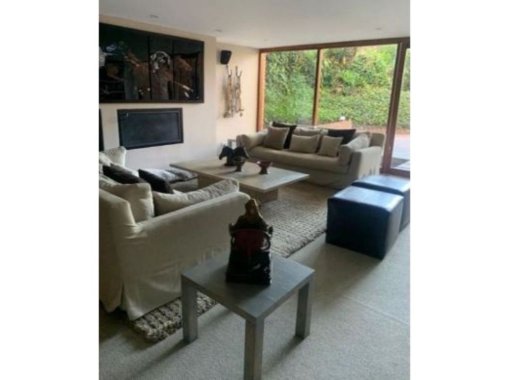 Casa de 3 alcobas en venta en Santa Ana Oriental, Bogotá, 850 m² · foto 3 de 13